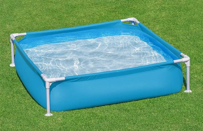 בריכת עמודים מסגרת ריבועית 122X122X30.5סמ 56217 מבית BESTWAY