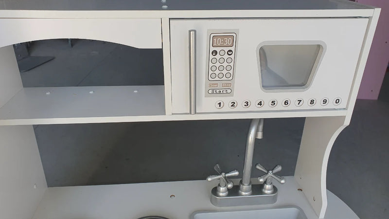 מטבח לילדים מעץ צור W10C543 מאת בית העץ