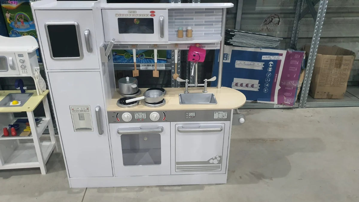 מטבח לילדים מעץ עלמה W10C382 מאת בית העץ