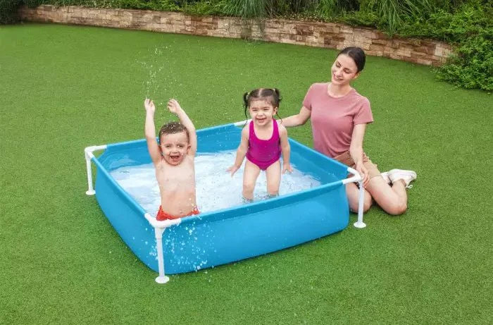 בריכת עמודים מסגרת ריבועית 122X122X30.5סמ 56217 מבית BESTWAY
