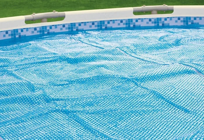 כיסוי תרמי סולארי לבריכה ביתית עגולה עם שפה מתנפחת / עמודים בקוטר 305 28011 מבית INTEX