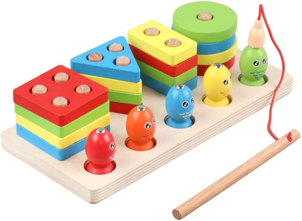 הכנסת צורות על מוטות מעץ