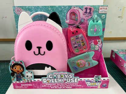 תיק גב בית בובות של גבי 3633H מבית Gabby's Dollhouse
