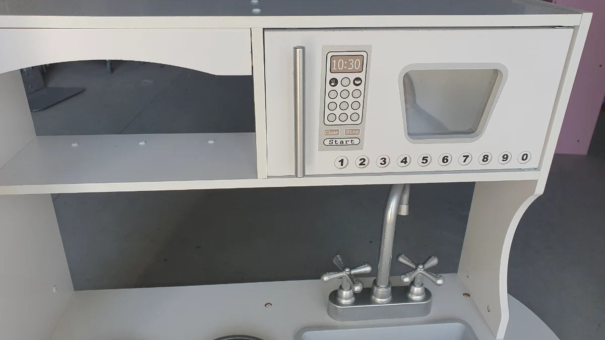 מטבח לילדים מעץ צור W10C543 מאת בית העץ